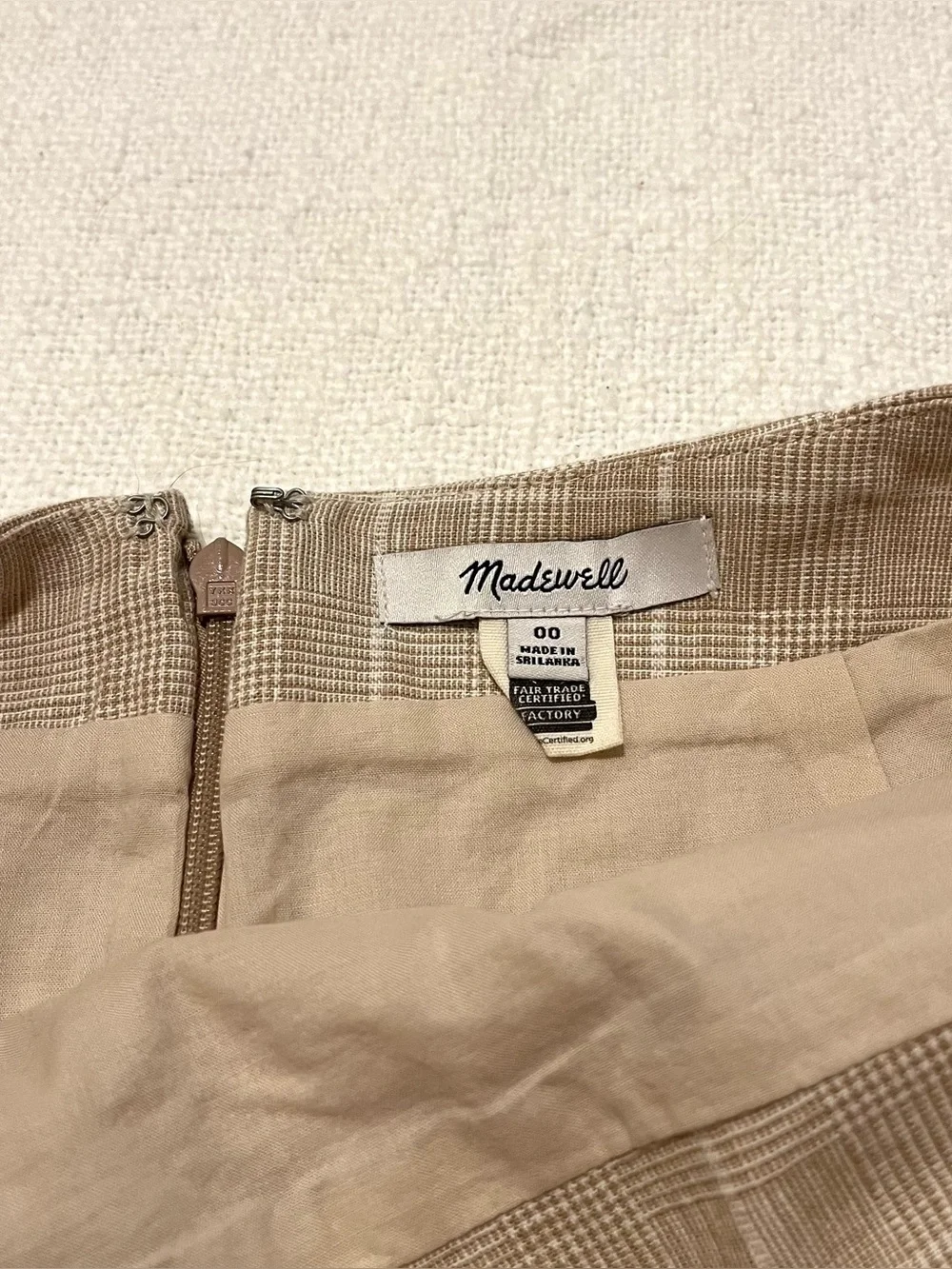 Madewell tan welt-pocket mini skirt in sesame  maeve glen plaid size 00